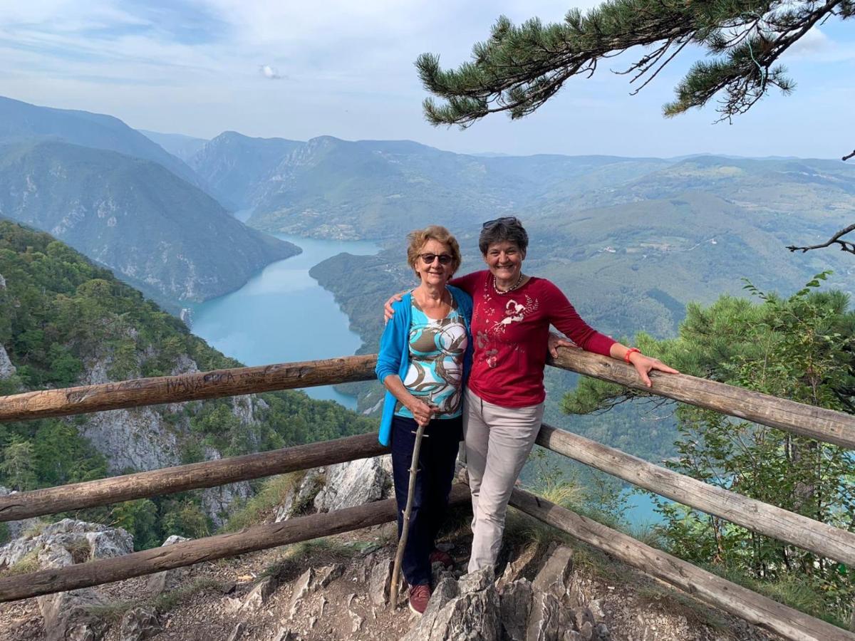 Tilia Cottage Banjska Stena Mitrovac Eksteriør bilde